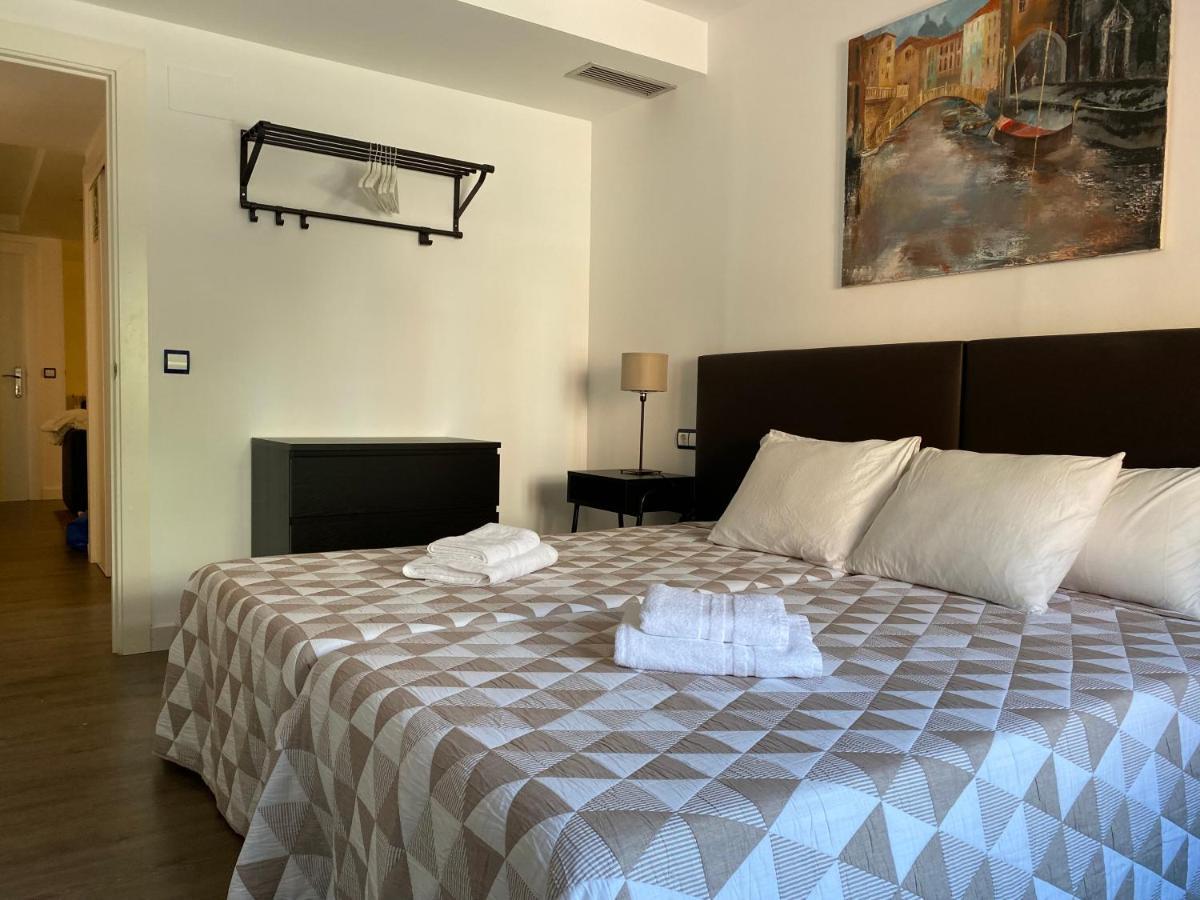 Lc Apartamentos Cesar Augusto Zaragoza Kültér fotó
