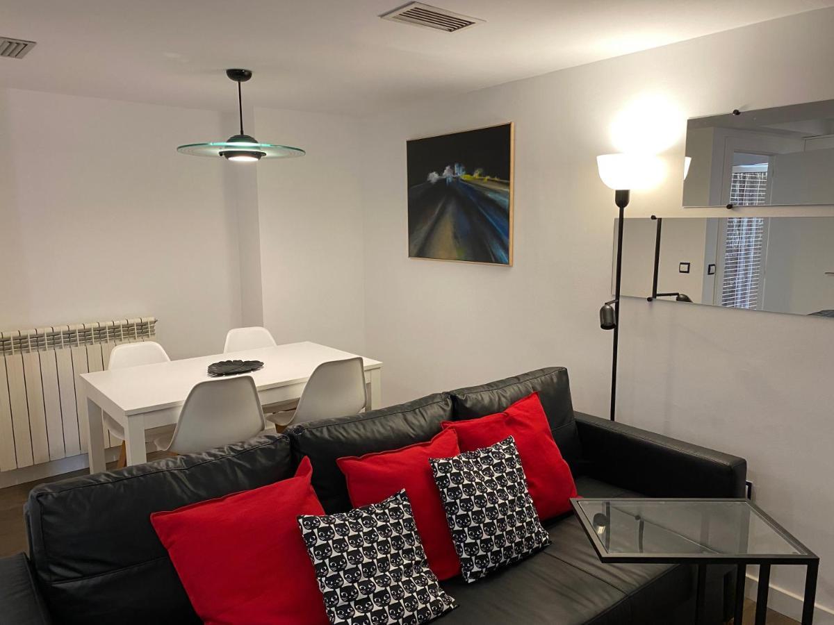 Lc Apartamentos Cesar Augusto Zaragoza Kültér fotó