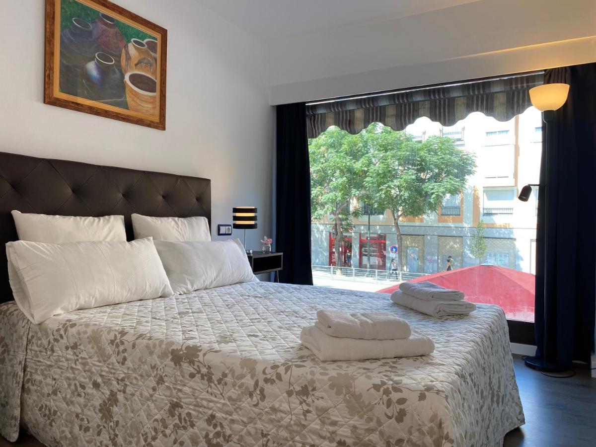 Lc Apartamentos Cesar Augusto Zaragoza Kültér fotó